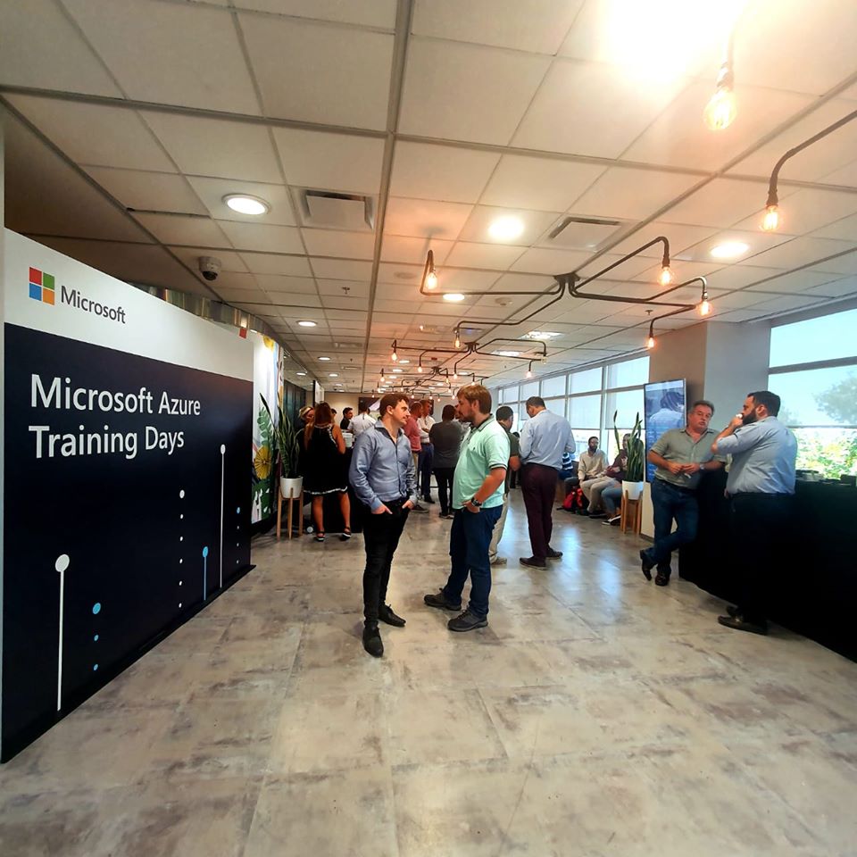 Azure Training Day: Monitoreando tu infraestructura y aplicaciones en producción Modernas – 2020/03
<span class="bsf-rt-reading-time"><span class="bsf-rt-display-label" prefix="Tiempo de Lectura"></span> <span class="bsf-rt-display-time" reading_time="1"></span> <span class="bsf-rt-display-postfix" postfix="minutos"></span></span>