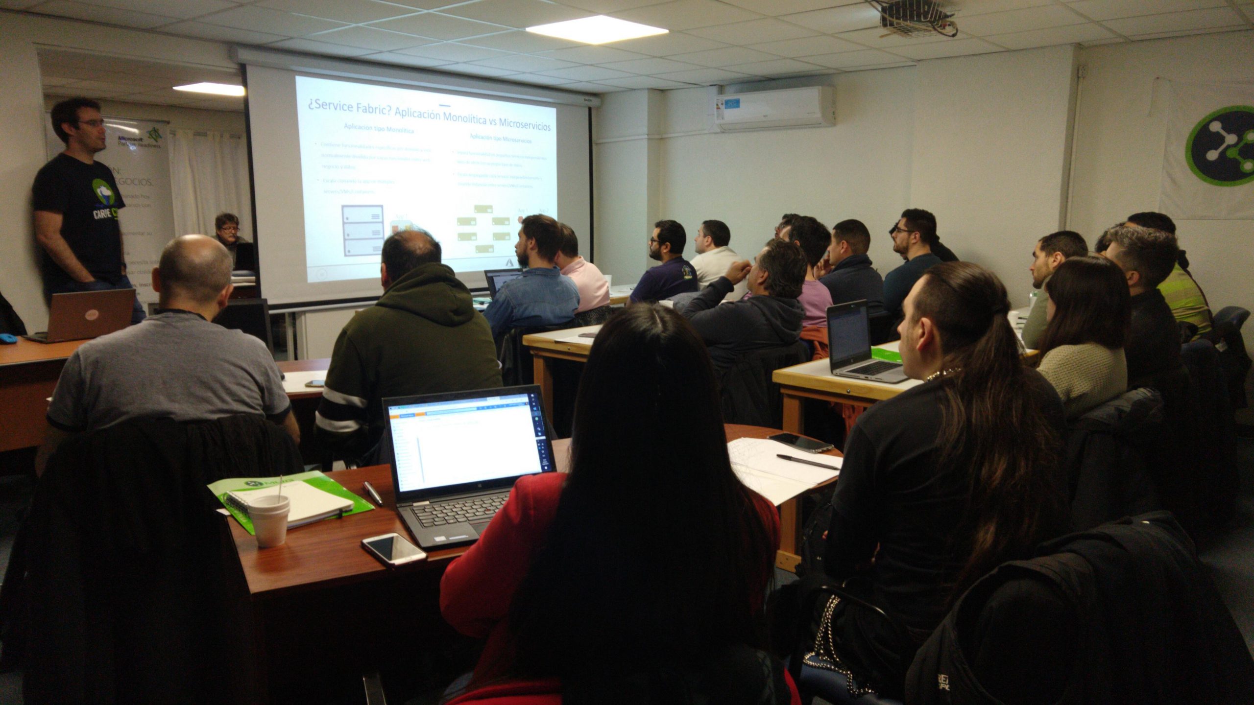 Azure Fundamentals: Big Data, Integración y Analítica – MUG 2019/08
<span class="bsf-rt-reading-time"><span class="bsf-rt-display-label" prefix="Tiempo de Lectura"></span> <span class="bsf-rt-display-time" reading_time="2"></span> <span class="bsf-rt-display-postfix" postfix="minutos"></span></span>